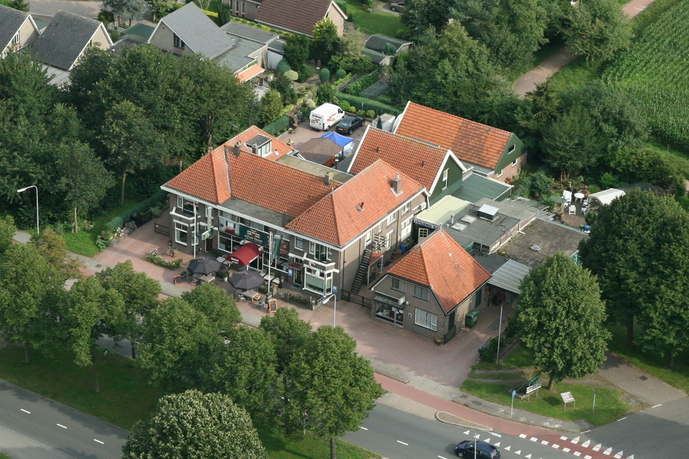 Hotel-Eetcafe D'Olde Heerd Balkbrug Eksteriør billede